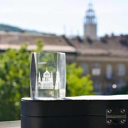 Renovated Stylish Flat At The Castle&Metro Budapeste Exterior foto