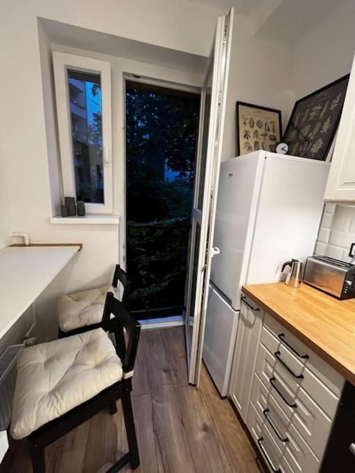 Renovated Stylish Flat At The Castle&Metro Budapeste Exterior foto